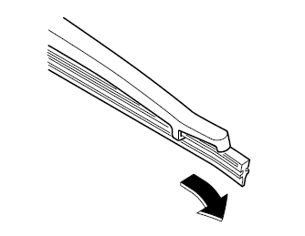 Remplacement du balai d'essuieglace de lunette arrière