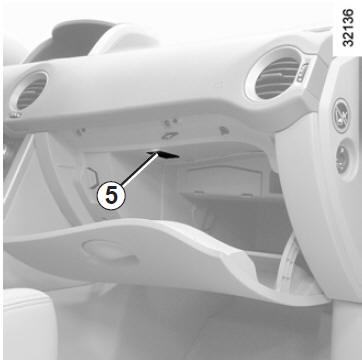 L'éclaireur 5 s'allume à l'ouverture du