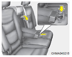 Pour utiliser l'accoudoir, sortez-le du