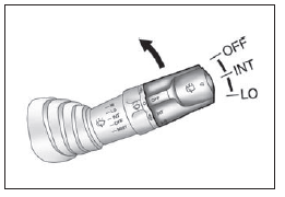 Pour mouiller la vitre du hayon, appuyez sur le